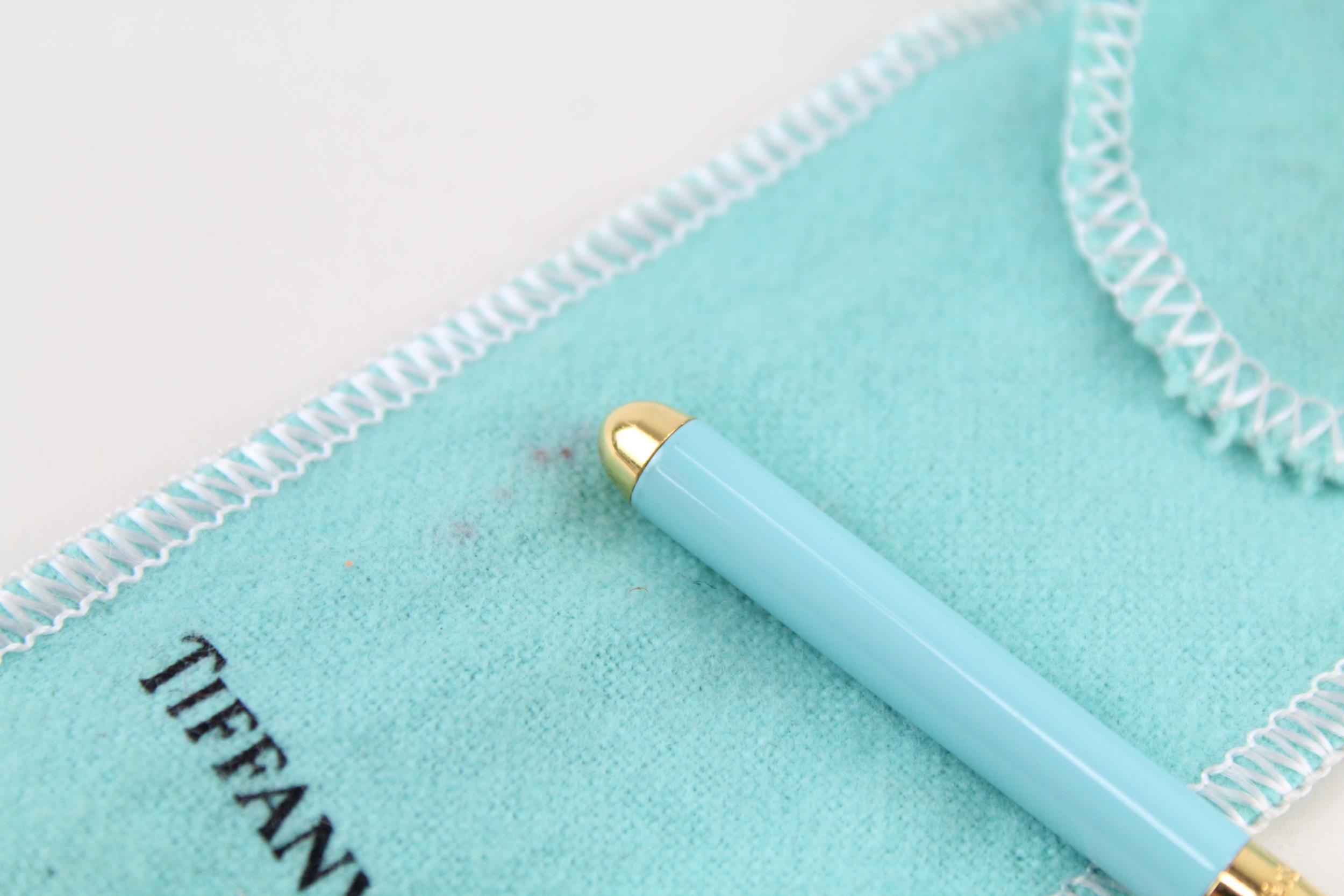 TIFFANY & CO. Classic Blue Enamel Ballpoint Pen / Biro WRITING Gold Plate Band - WRITING In - Image 4 of 5