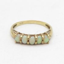 9ct gold opal five stone ring (1.9g) Size P