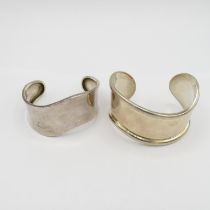 2x silver cuff bangles 86g total weight