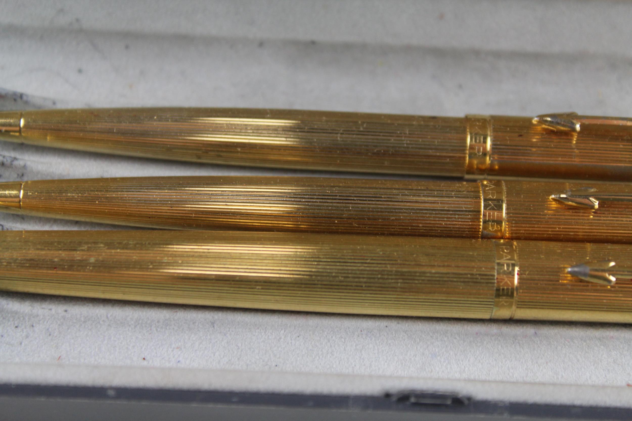Vintage PARKER 75 Gold Plated Fountain Pen w/ 14ct Gold Nib, Ballpoint, Pencil - w/ 14ct Gold Nib, - Image 4 of 6