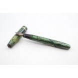 Vintage CONWAY STEWART 84 Green Fountain Pen w/ 14ct Gold Nib WRITING - DIP TESTED & WRITING In