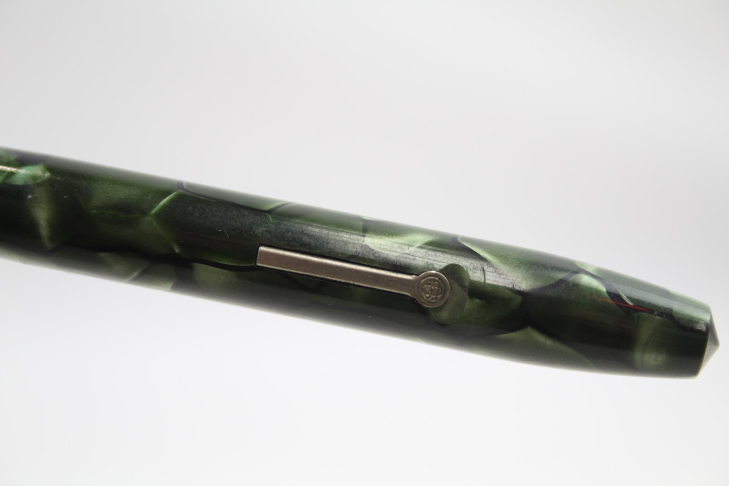 Vintage CONWAY STEWART 15 Green Fountain Pen w/ 14ct Gold Nib WRITING - DIP TESTED & WRITING In - Image 6 of 8