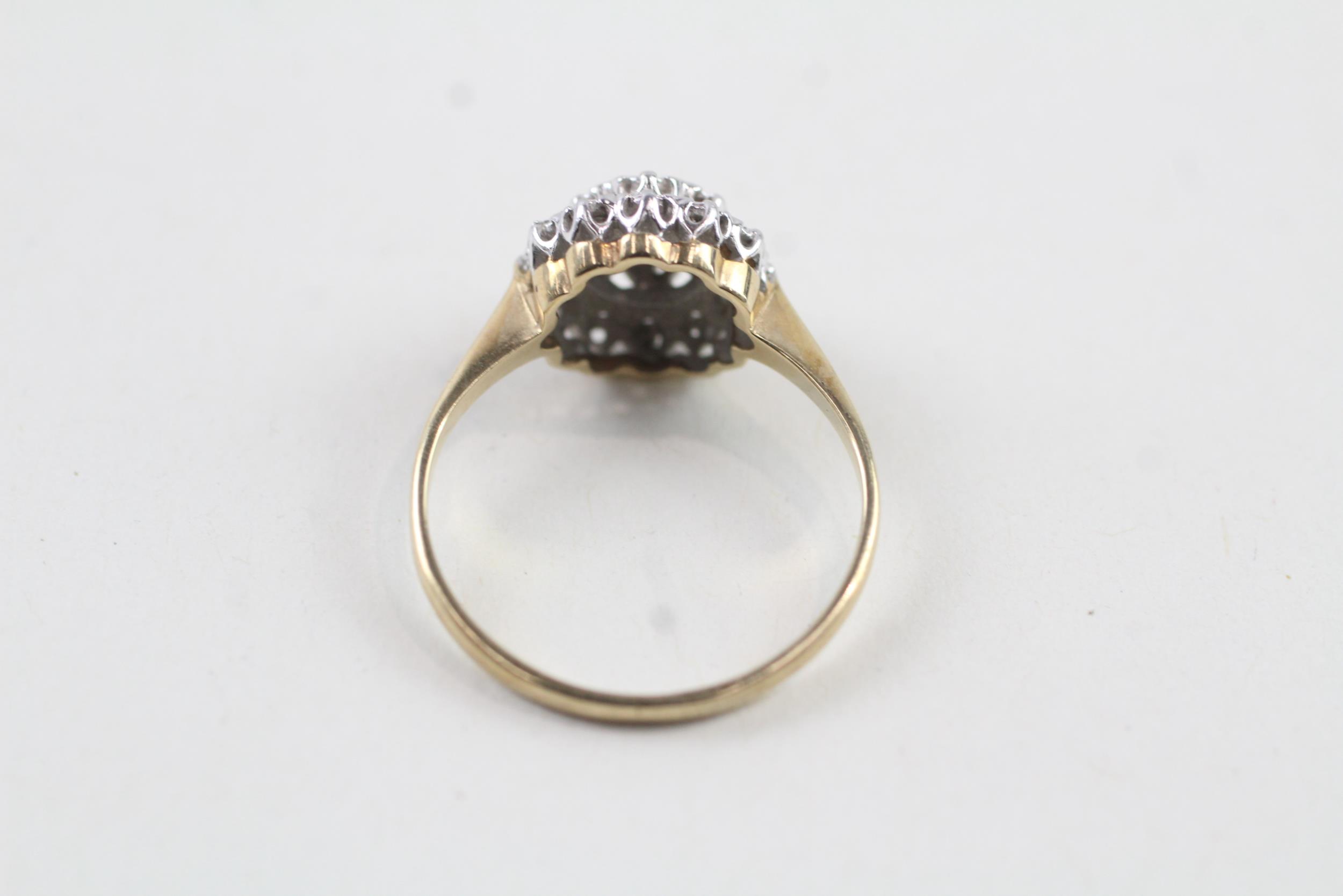9ct gold vintage diamond cluster ring (2.2g) Size N - Image 3 of 6