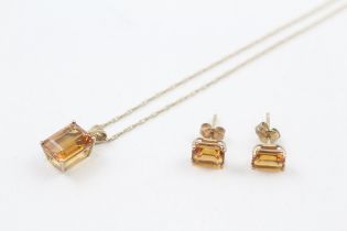 2x 9ct gold emerald cut citrine necklace pendant & earrings set (2.5g)