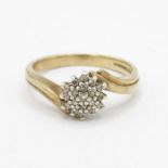 9ct gold vintage diamond cluster ring (3.2g) Size O