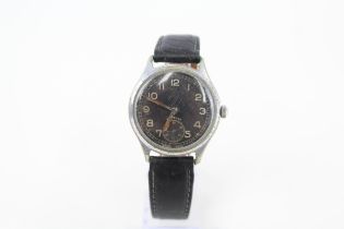 German Army D. H. WW2 Military Issue WRISTWATCH Hand-Wind WORKING - German Army D. H. WW2 Military