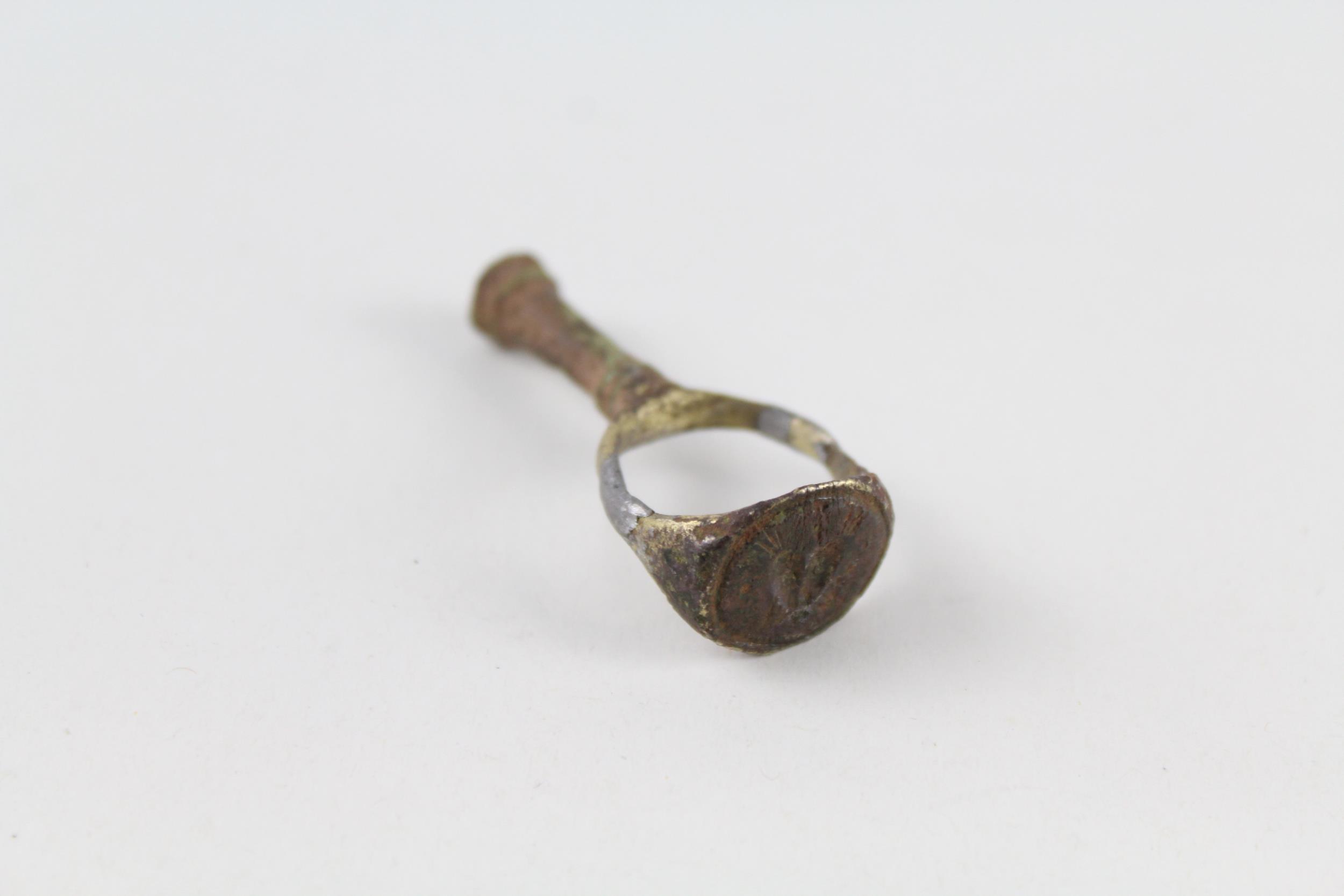 17th century ring/seal conversion possibly made to celebrate the marriage of Charles II to Catherine