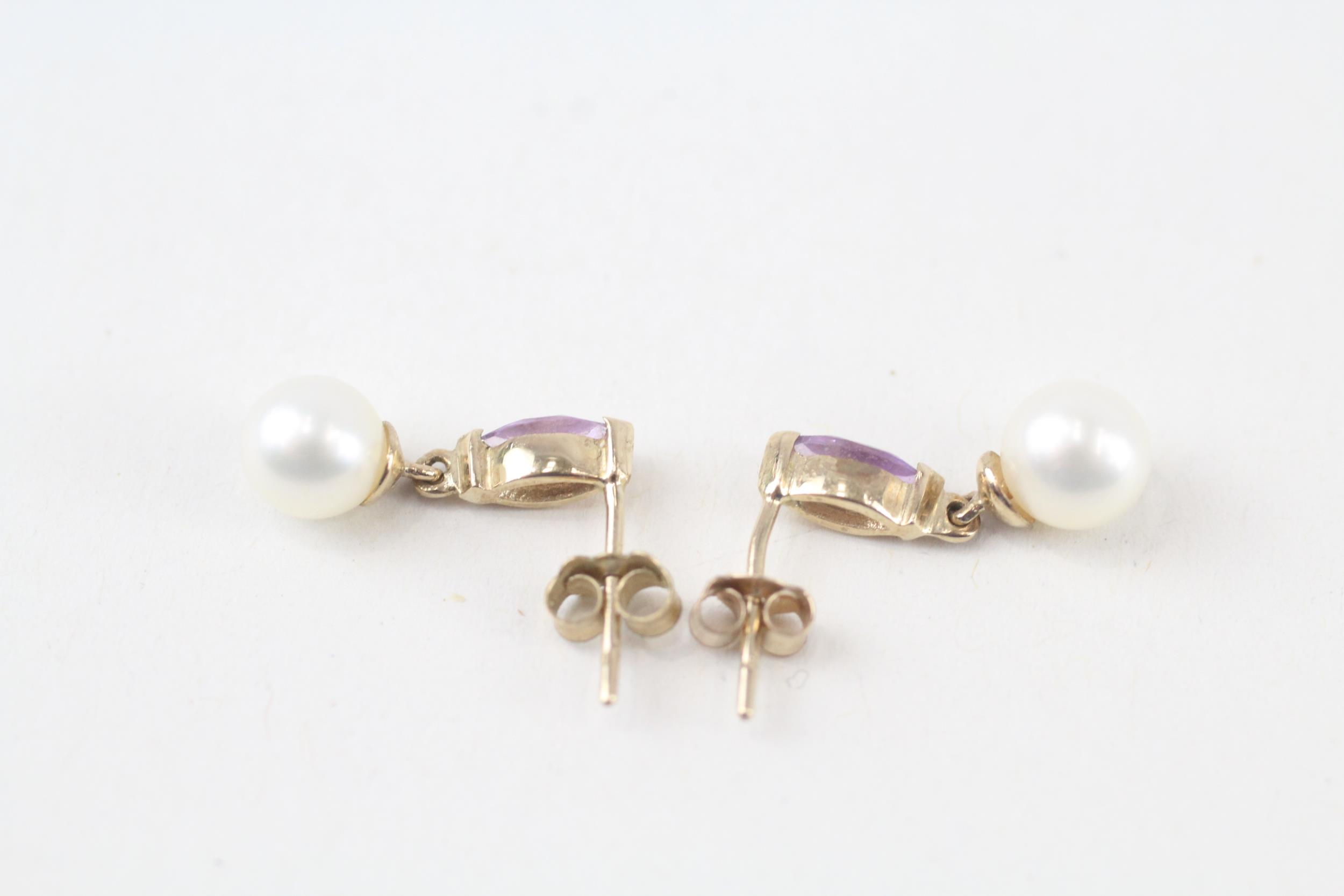 9ct gold marquise cut amethyst & cultured pearl drop earrings (1.4g) - Image 4 of 4