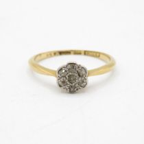 18ct gold & platinum early 20th century diamond daisy cluster ring (1.8g) Size N