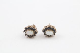 9ct gold opal & sapphire cluster stud earrings (1.6g)