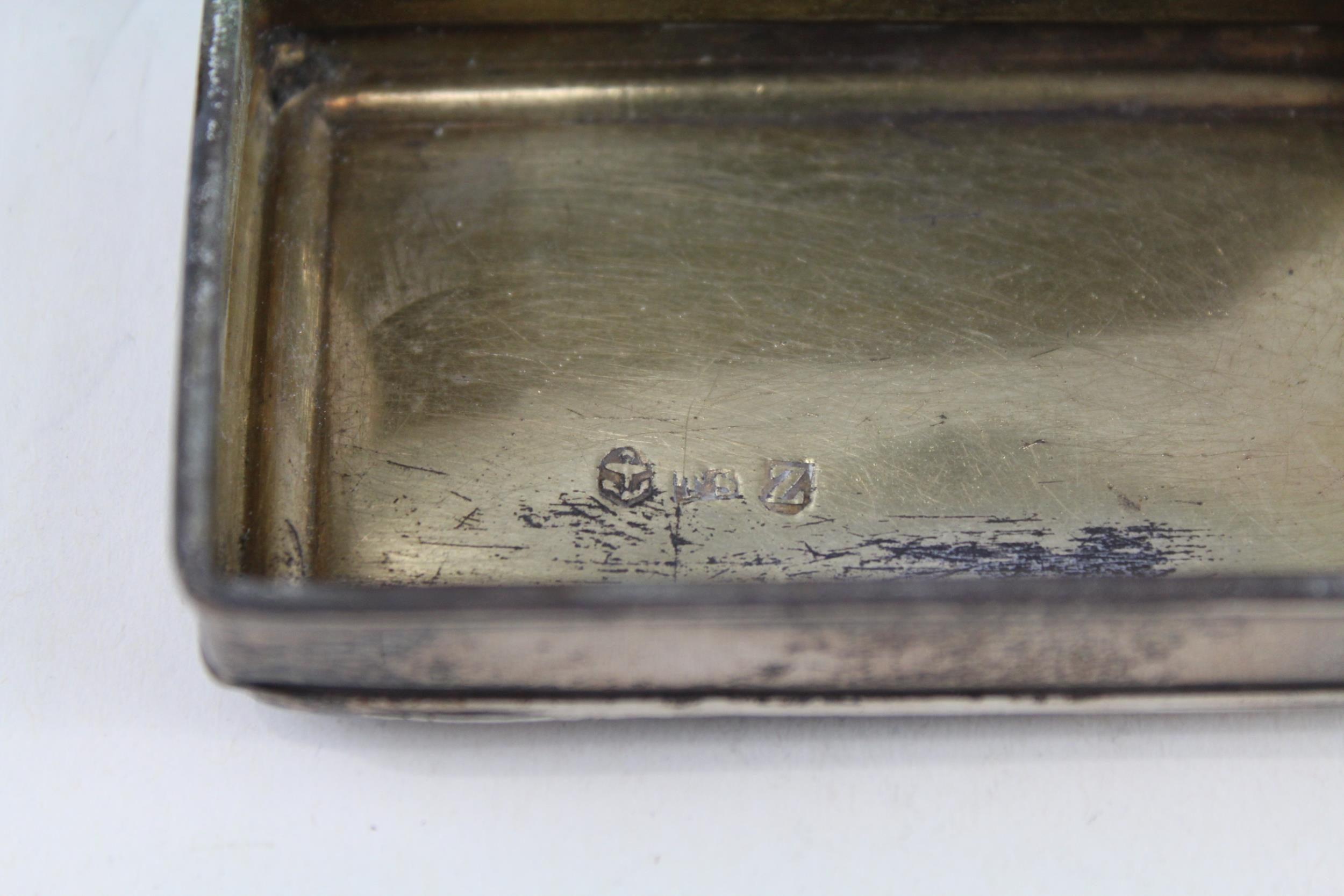 Antique George IV Hallmarked 1823 Birmingham Sterling Silver Snuff Box (64g) - w/ Personal Engraving - Image 4 of 5