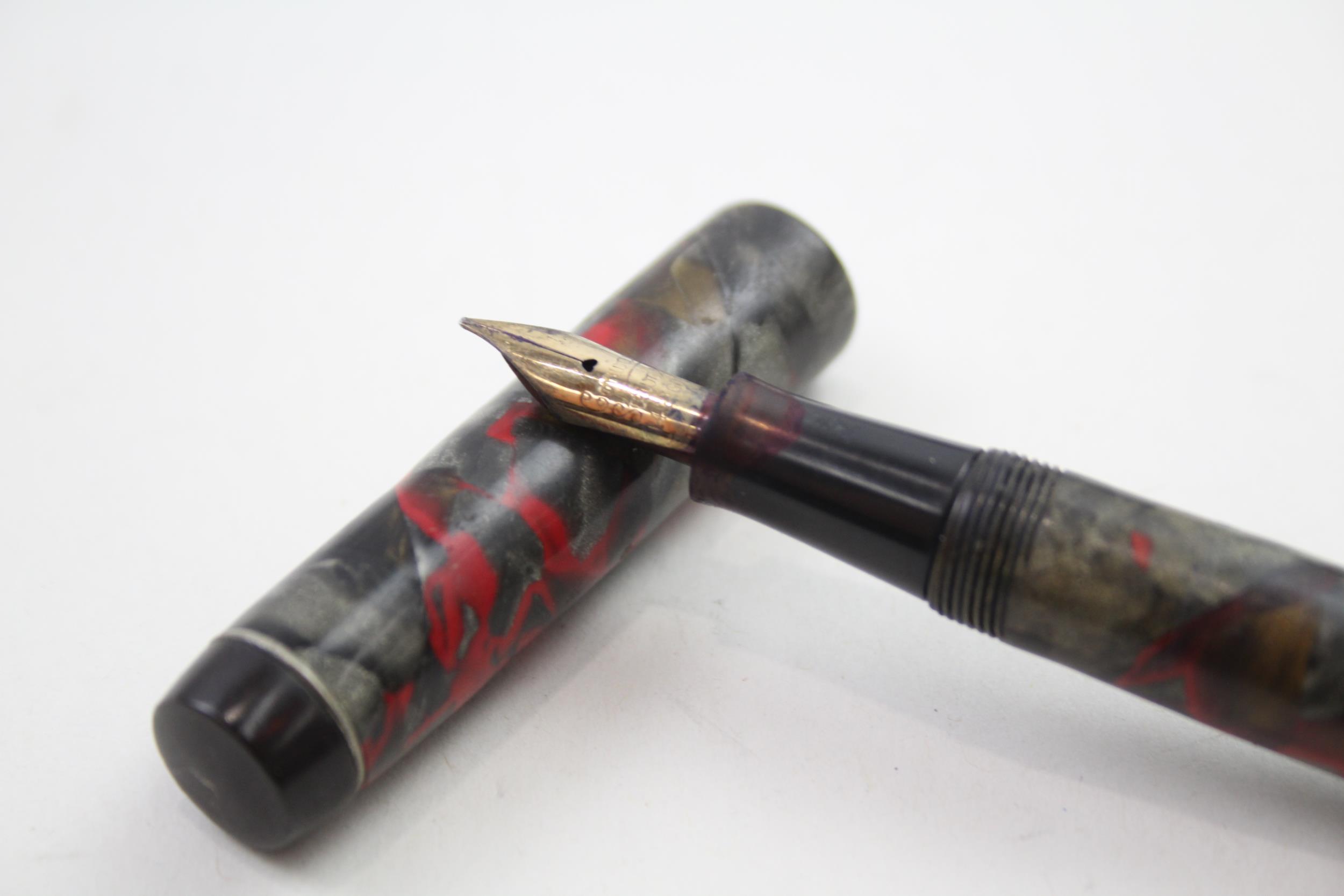 Vintage CONWAY STEWART The Conway Pen No.475 Fountain Pen w/ 14ct Nib WRITING - Dip Tested & WRITING - Image 2 of 8