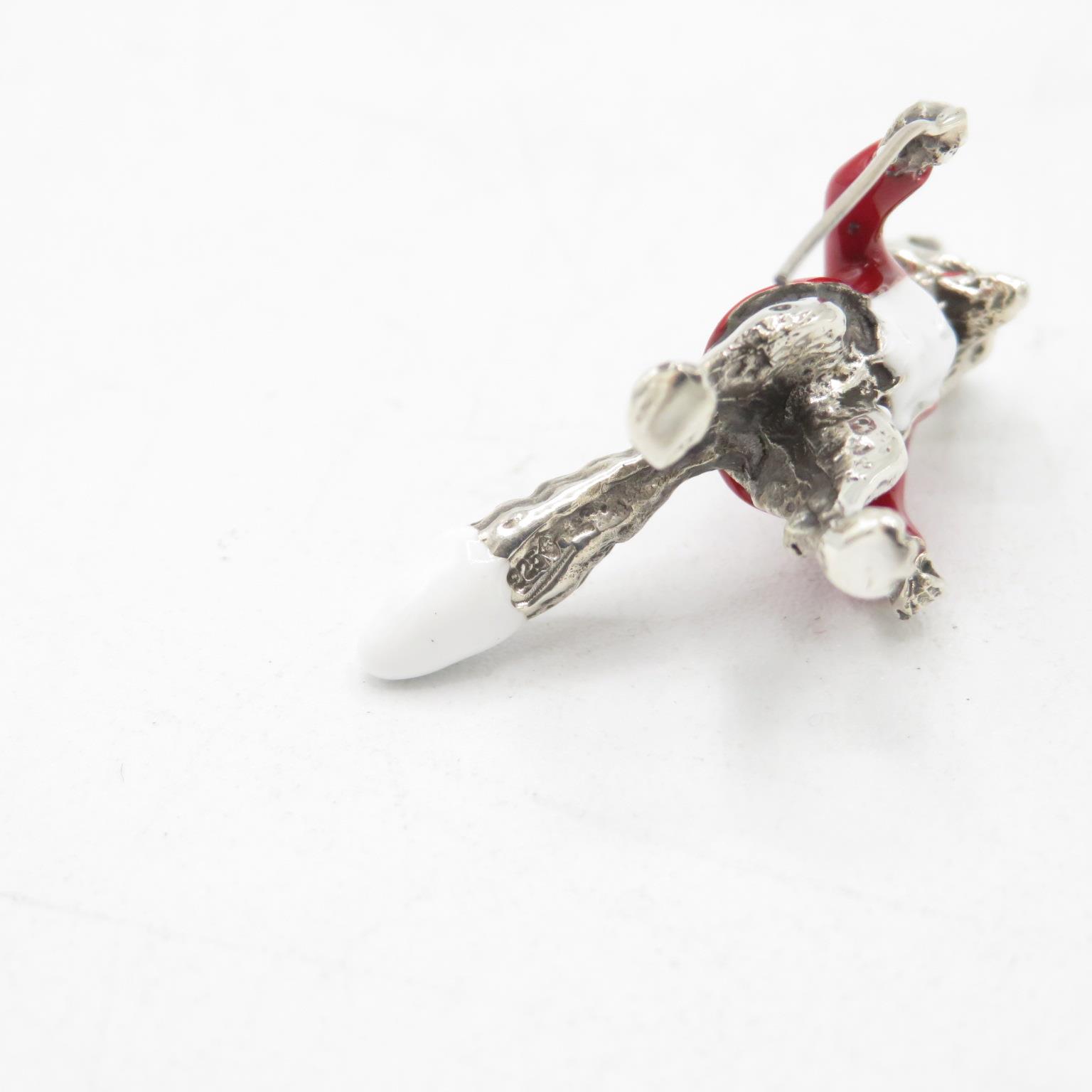 925 Sterling Silver HM Magnificent Mr. Fox silver and enamel character (12.6g) 35mm high in - Image 5 of 5