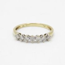 9ct gold diamond half eternity ring (1.2g) Size N