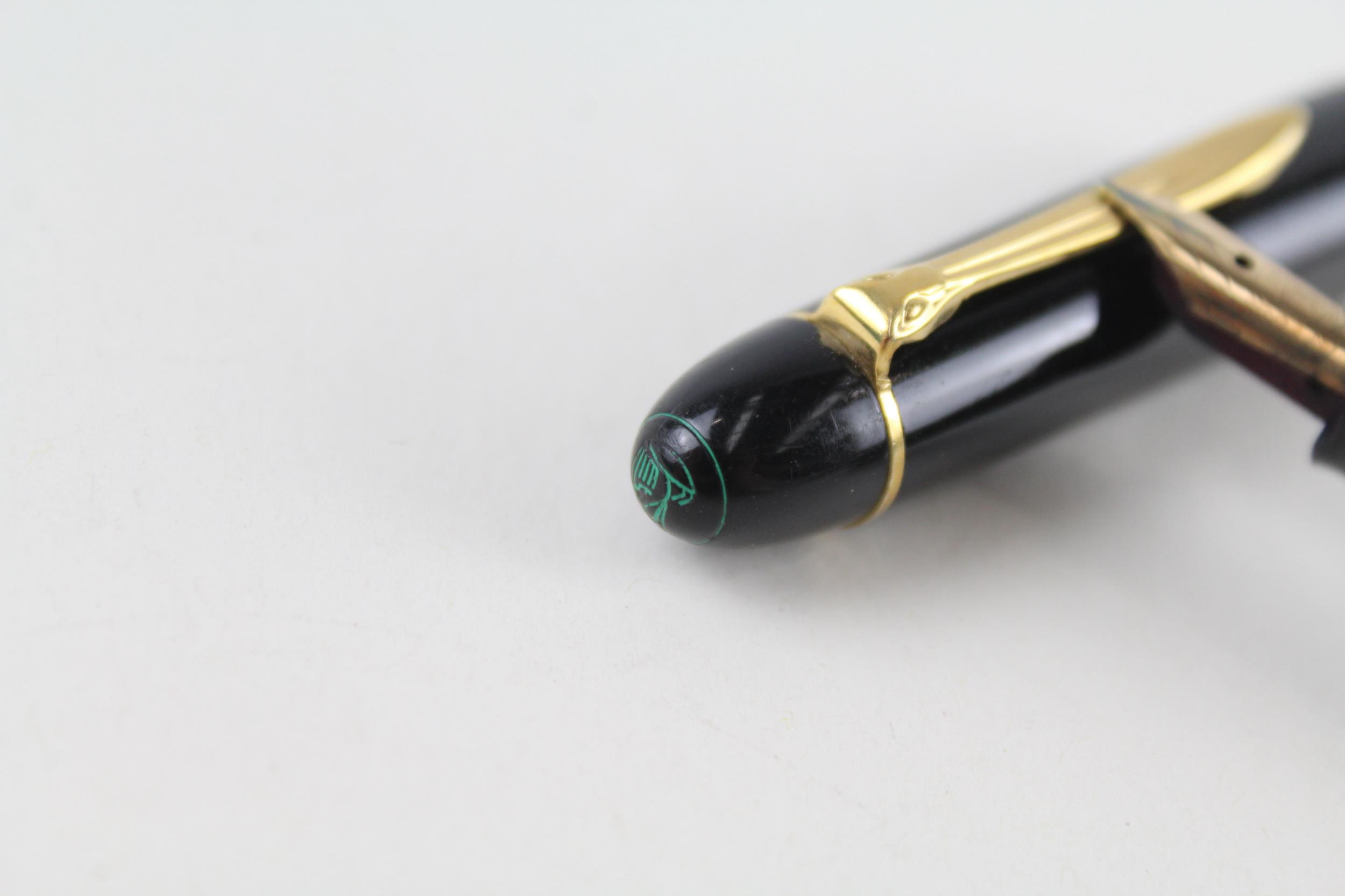 Vintage PELIKAN 140 Green & Black Fountain Pen w/ 14ct Gold Nib WRITING - Dip Tested & WRITING In - Image 5 of 5