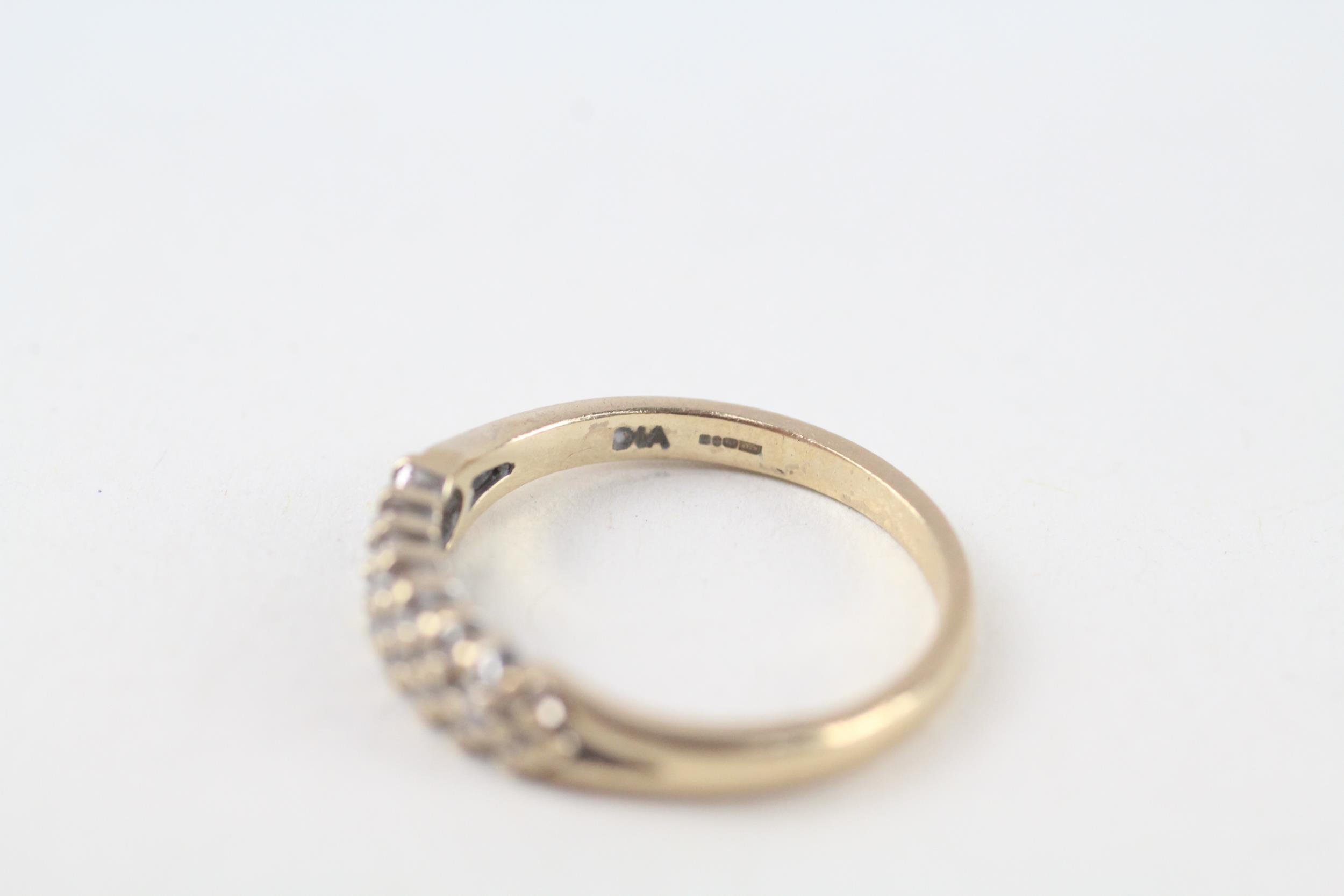 9ct gold vintage diamond set band ring (1.8g) Size L - Image 4 of 4