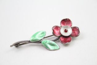 A silver enamel flower brooch by Bernard Instone (7g)