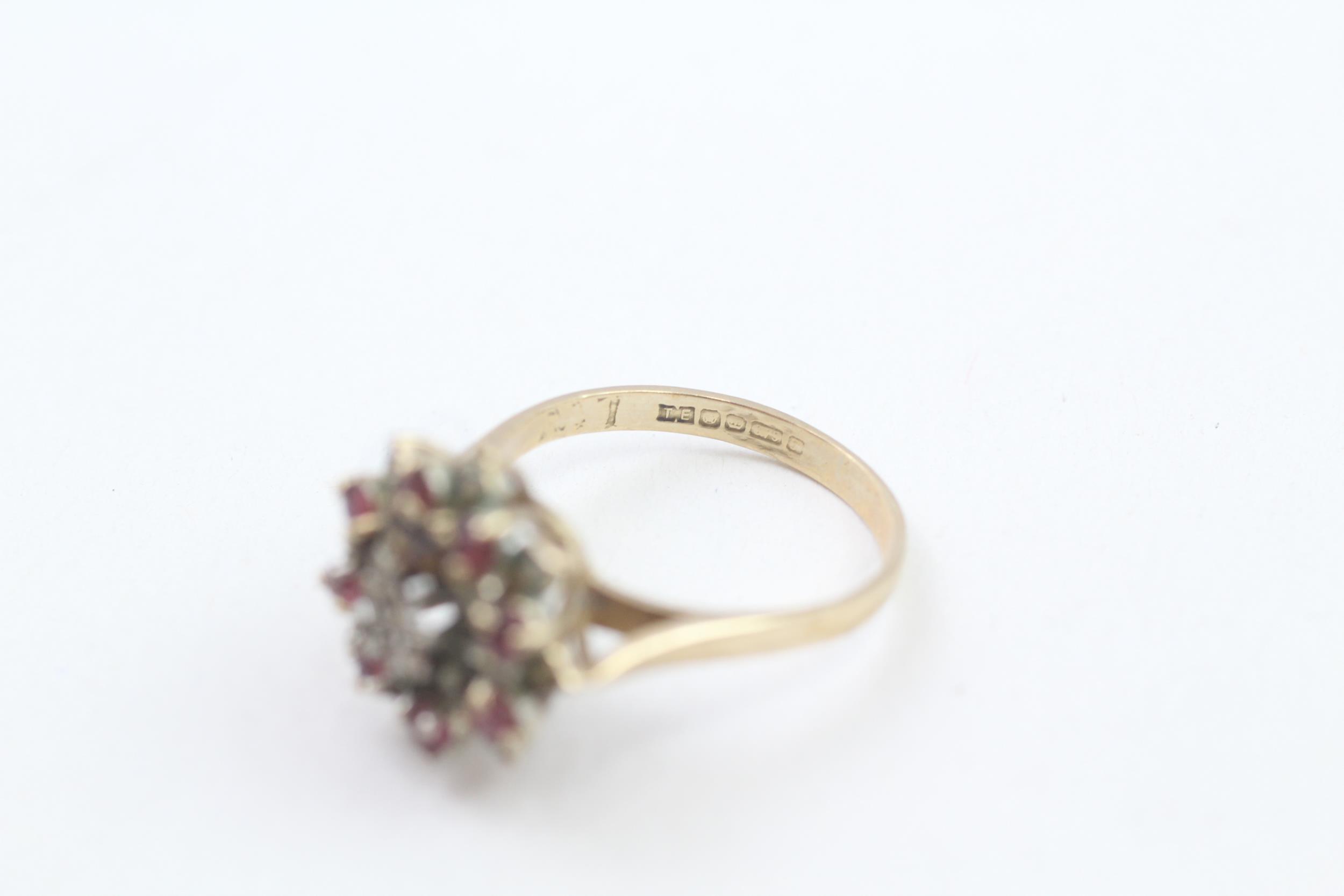 9ct gold diamond & ruby floral cluster ring (3.2g) Size O - Bild 3 aus 4