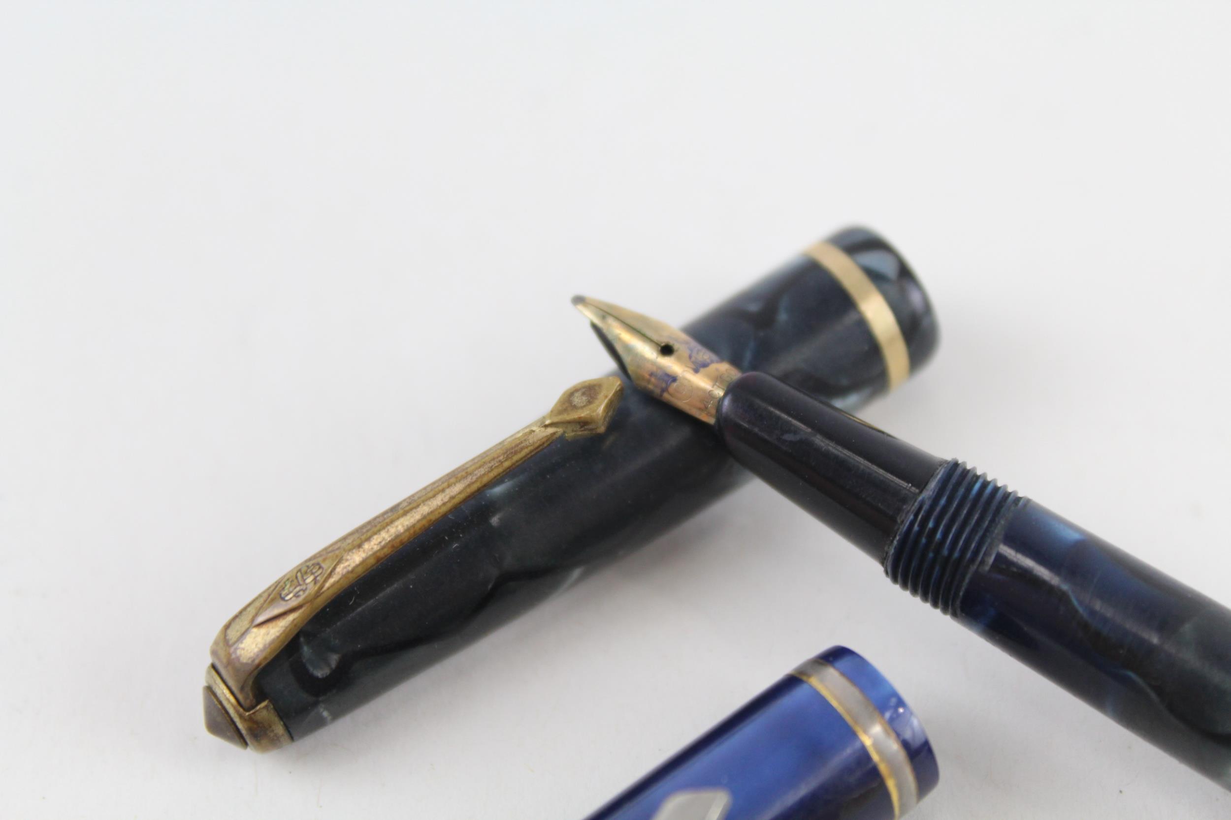 2 x Vintage CONWAY STEWART Fountain Pens w/ 14ct Gold Nibs WRITING Inc 560 Etc - Inc Dinkie 560, 570 - Image 2 of 5