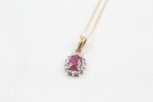 9ct gold ruby & diamond cluster pendant necklace (1.1g)