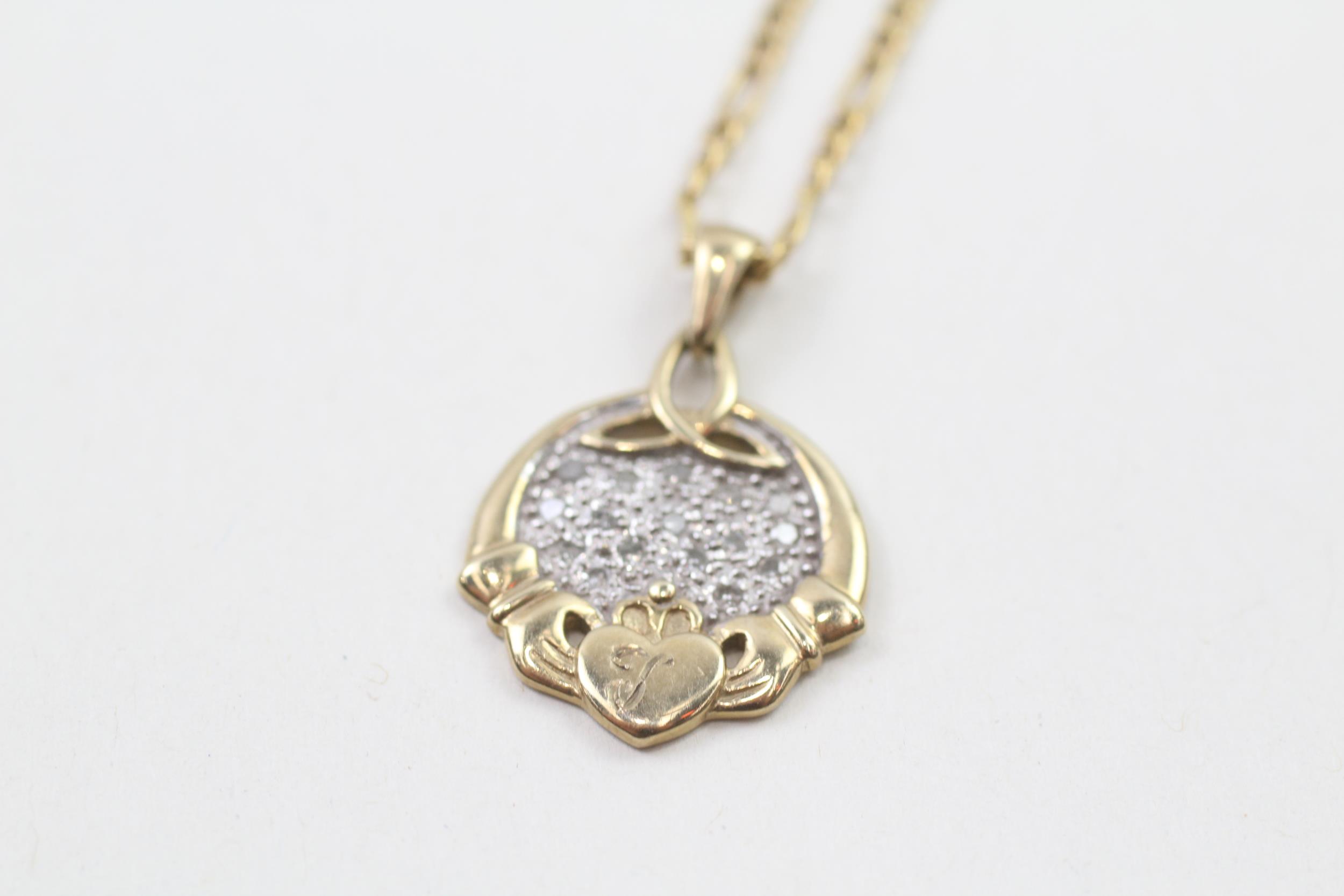 9ct gold diamond irish claddah pendant necklace (3.2g) - Image 2 of 4