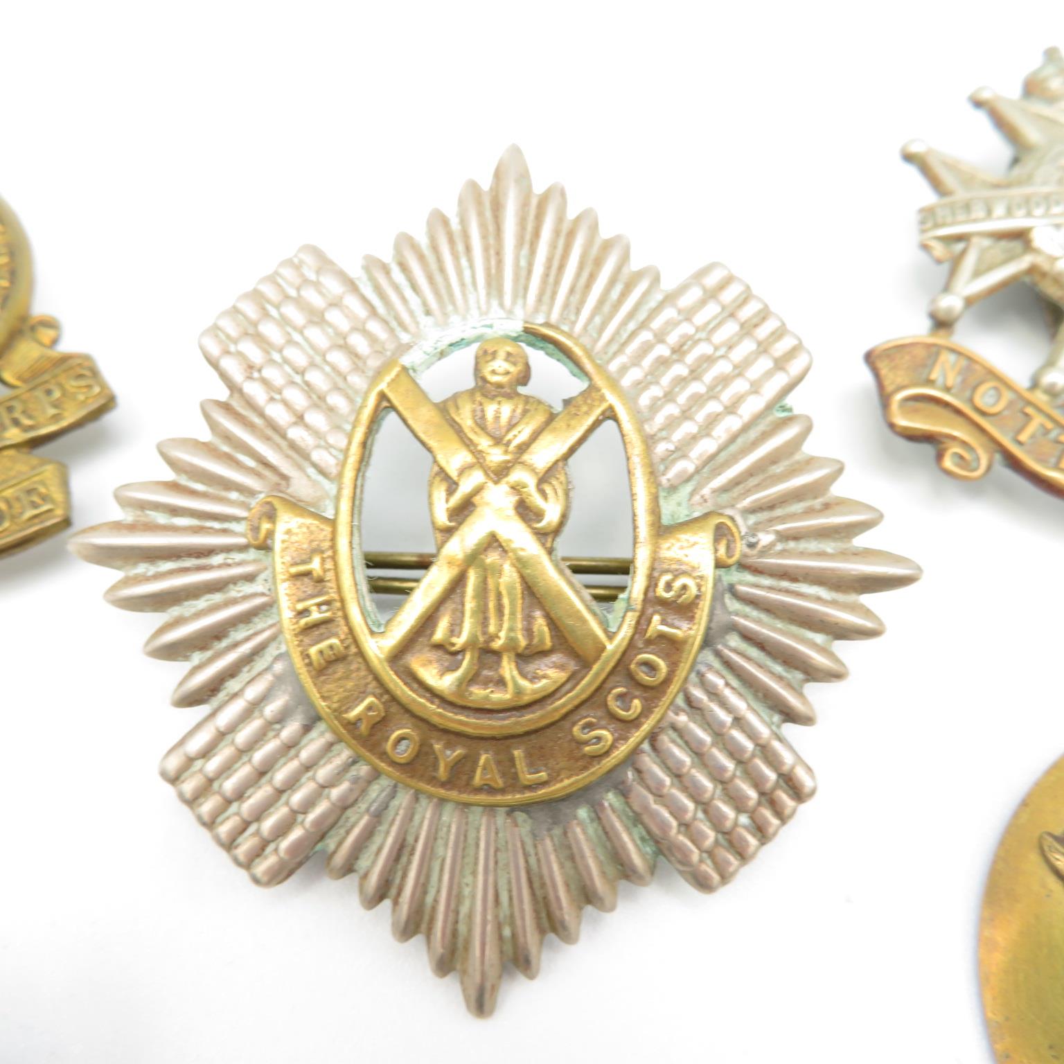 15x Military cap badges including Royal Scots Army Air Corps etc. - - Image 3 of 16