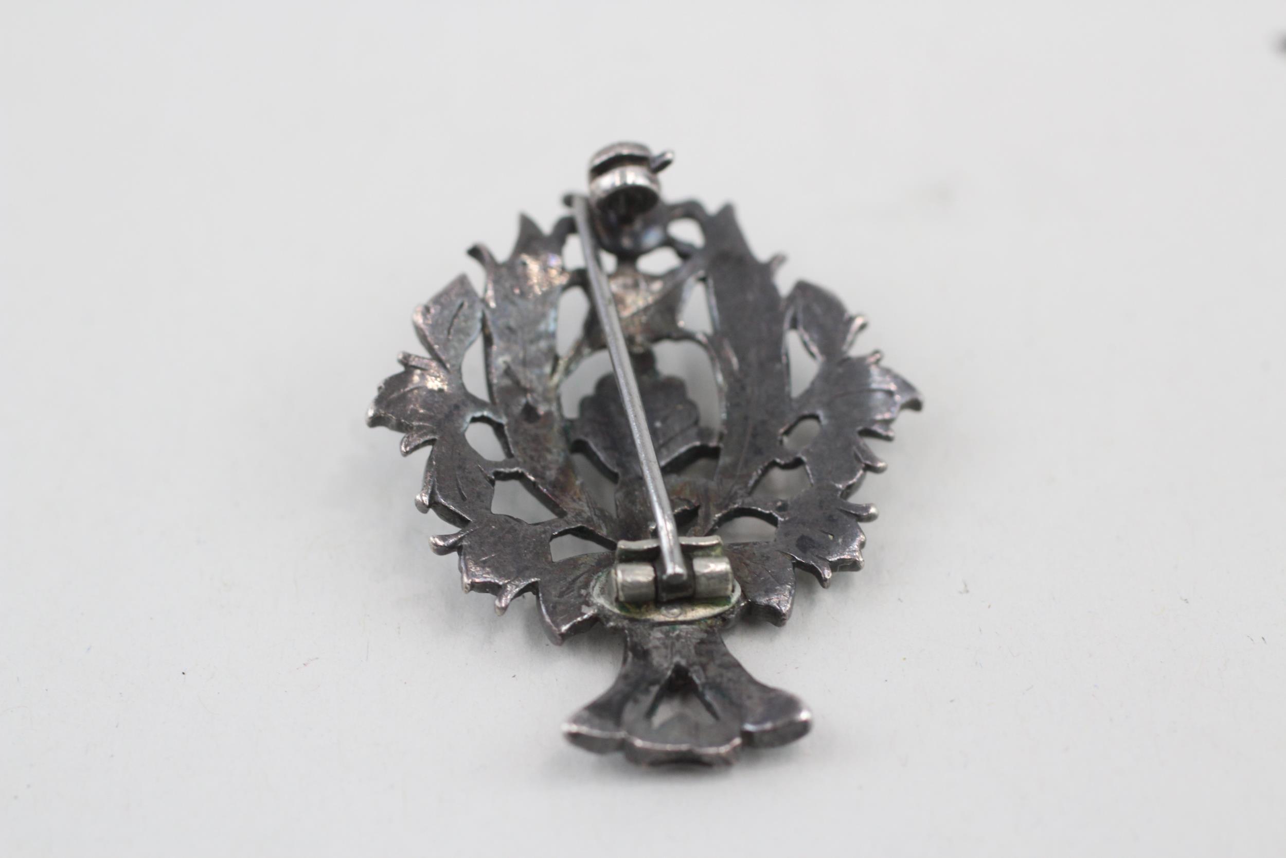 Silver 19th century Iberian old cut gemstone brooch (7g) - Image 7 of 8