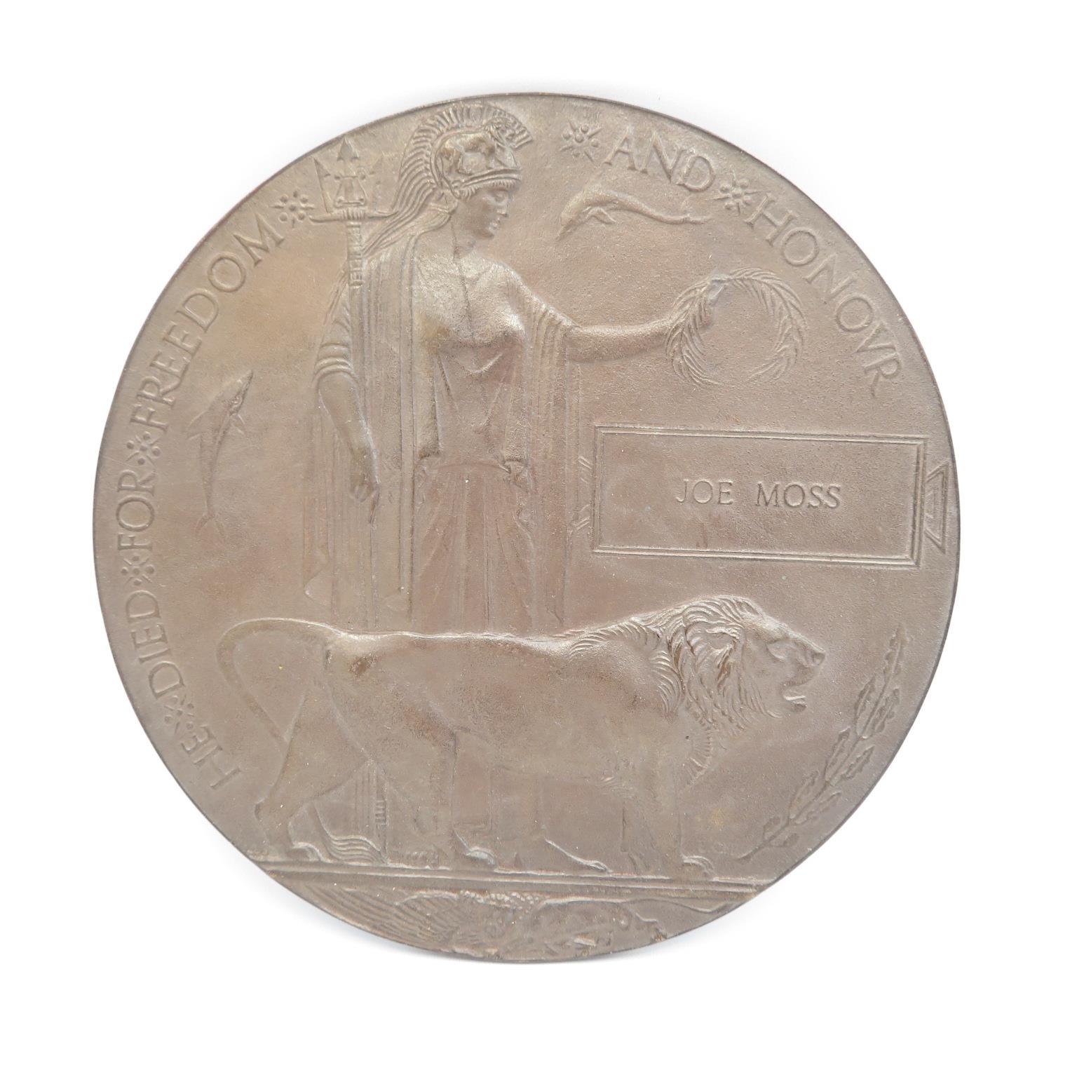 WWI Death Plaque and Victory medal named Joe Moss medal - 3387 Pte J Moss West Yorks - - Bild 2 aus 7