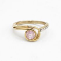 9ct gold pink topaz single stone ring with diamond accent Size N