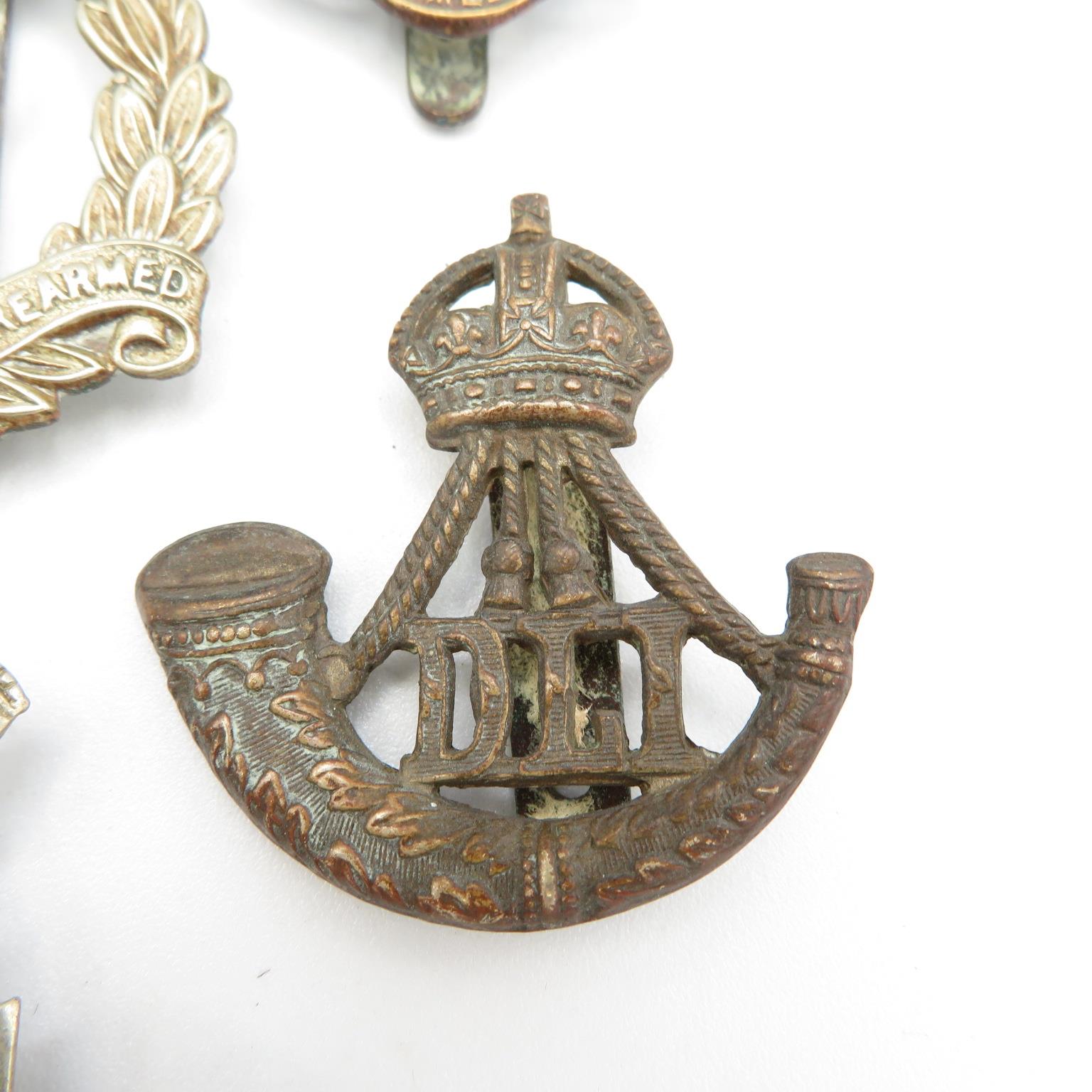 15x Military cap badges including Royal Scots Army Air Corps etc. - - Image 9 of 16