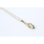 9ct gold emerald & diamond pendant necklace 1.6 g