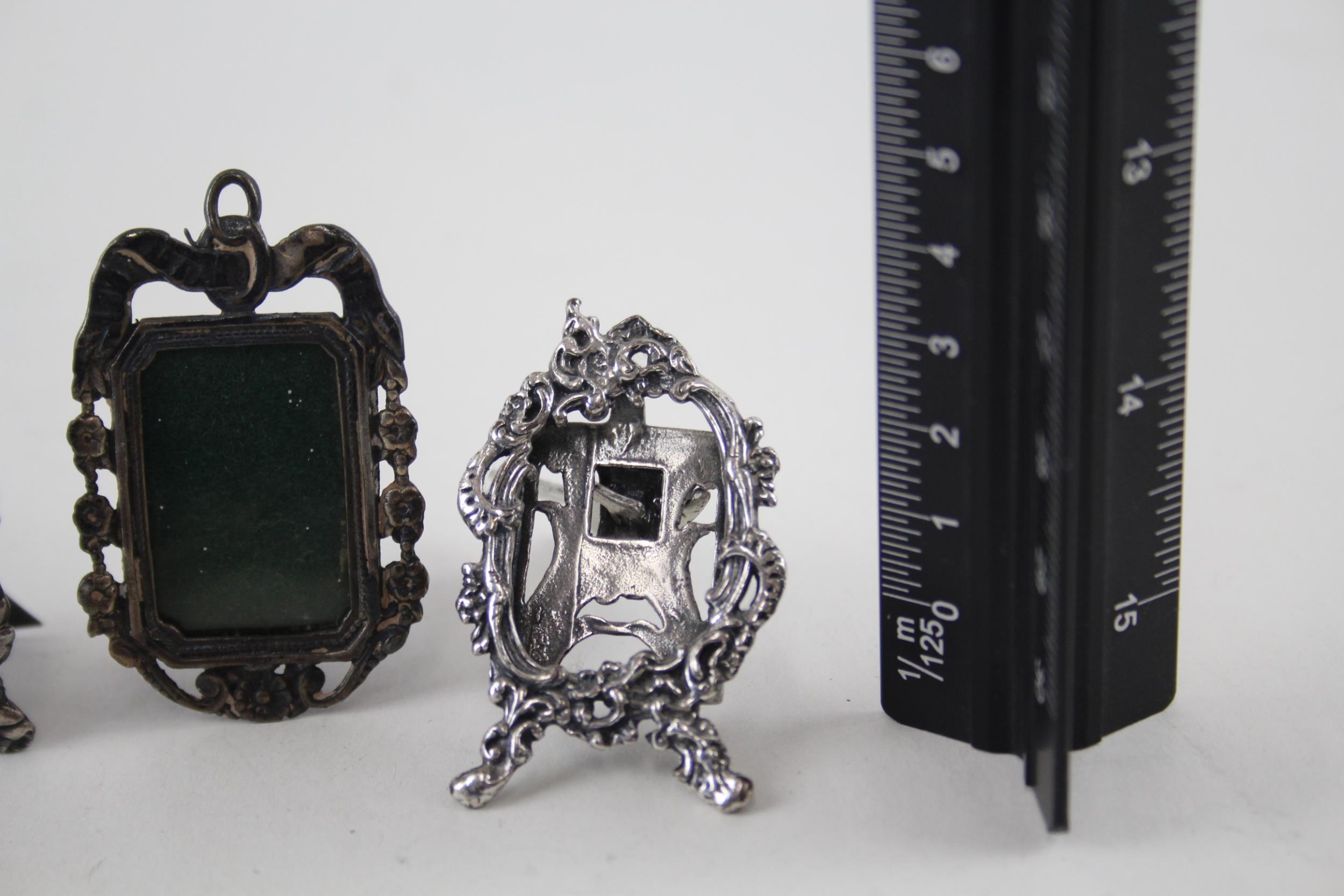 5 x Vintage HM .925 Sterling Silver Miniature / Small Photograph Frames (63g) - In vintage condition - Image 6 of 7