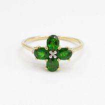 9ct gold diopside quatrefoil cluster ring with diamond accent Size R 1/2 2.1 g