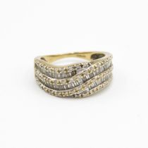 9ct gold vari-cut diamond dress ring Size O