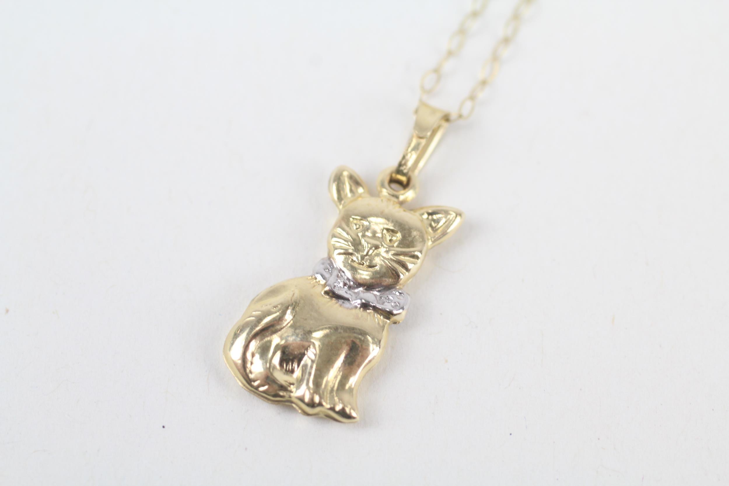9ct gold cat pendant necklace - Image 2 of 4