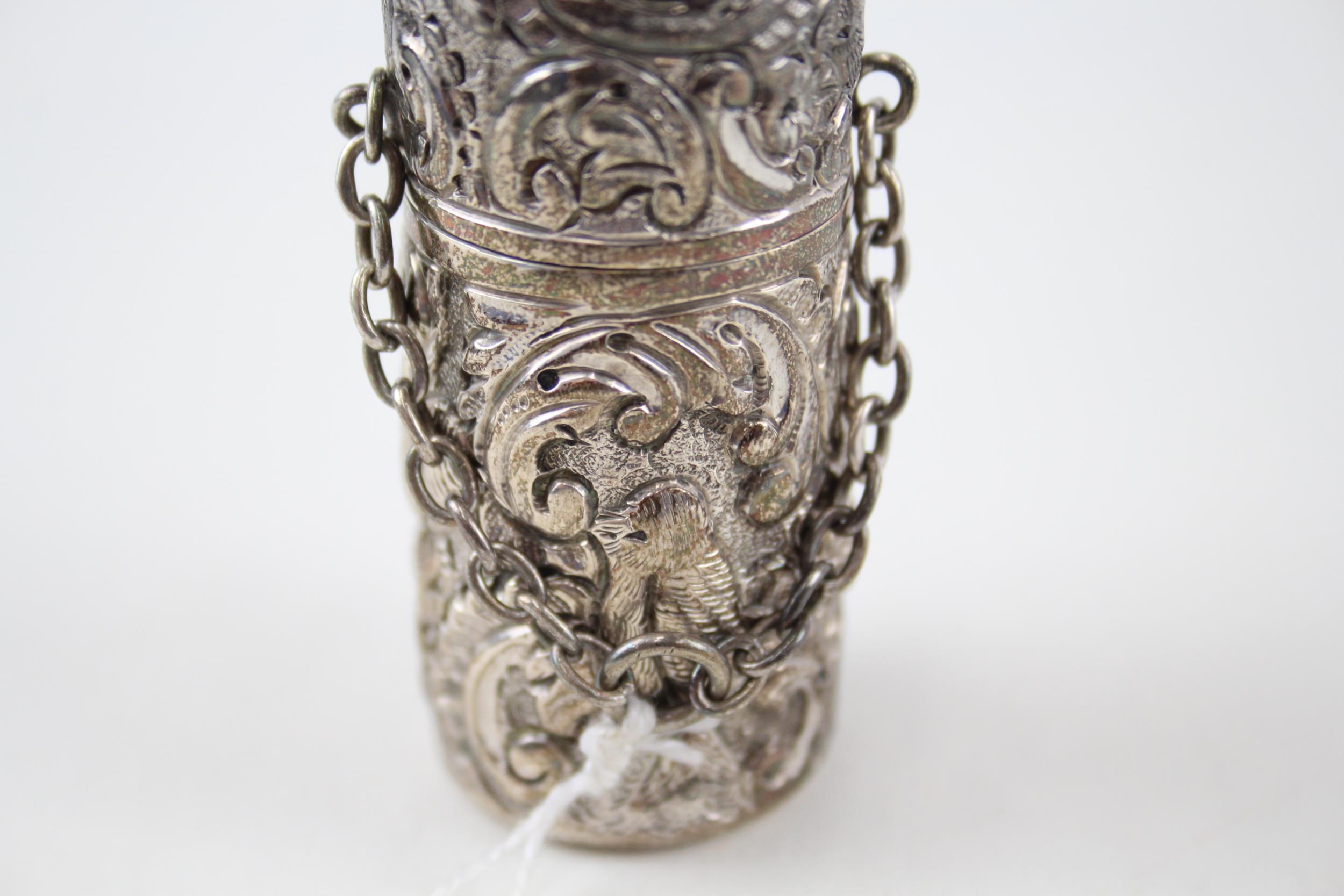 Antique Victorian 1898 London Sterling Silver S Mordan & Co Scent Bottle (71g) - Height - 6cm In - Image 3 of 5