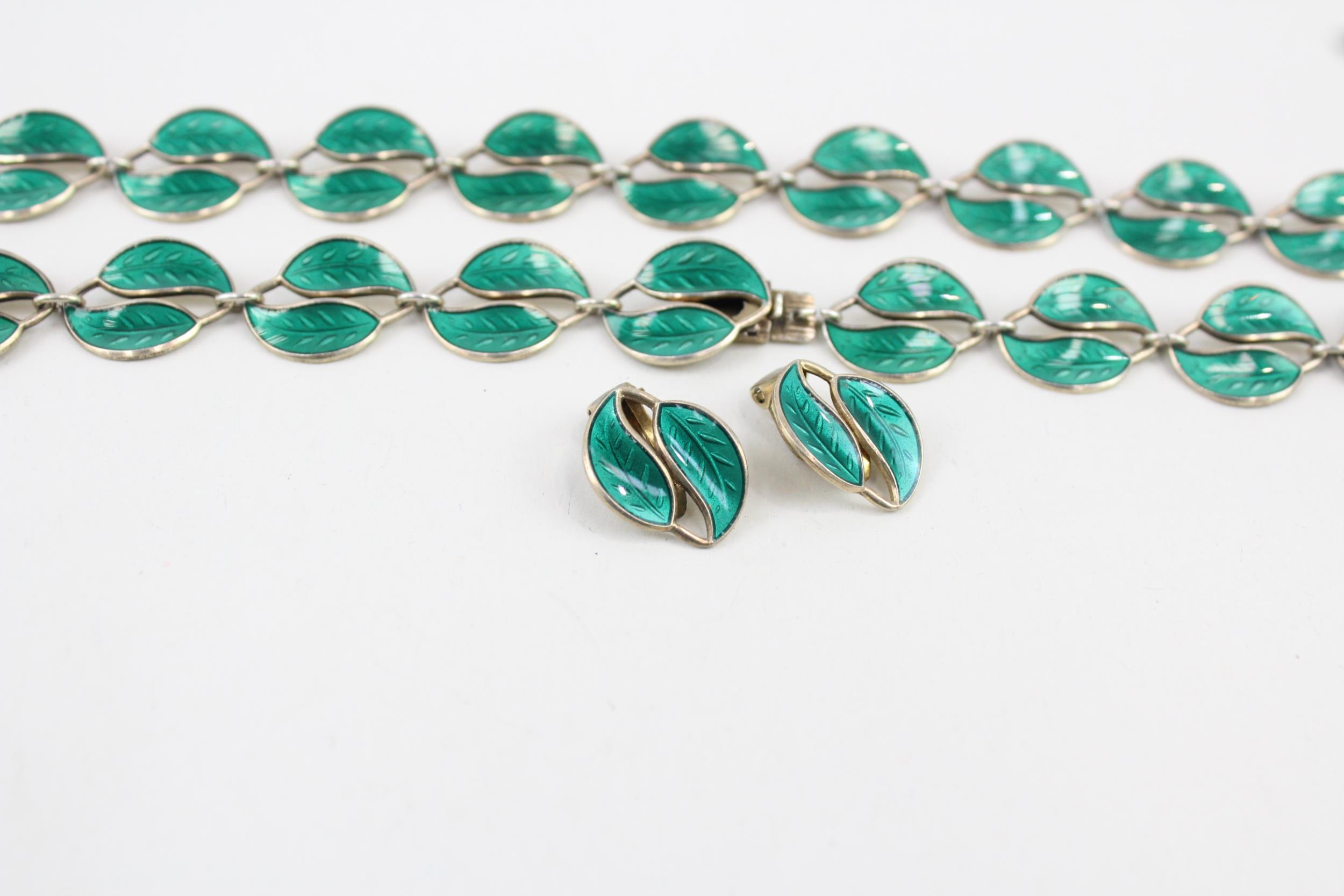 Silver enamel necklace and clip on earrings jewellery set by David Anderson (30g) - Image 2 of 8