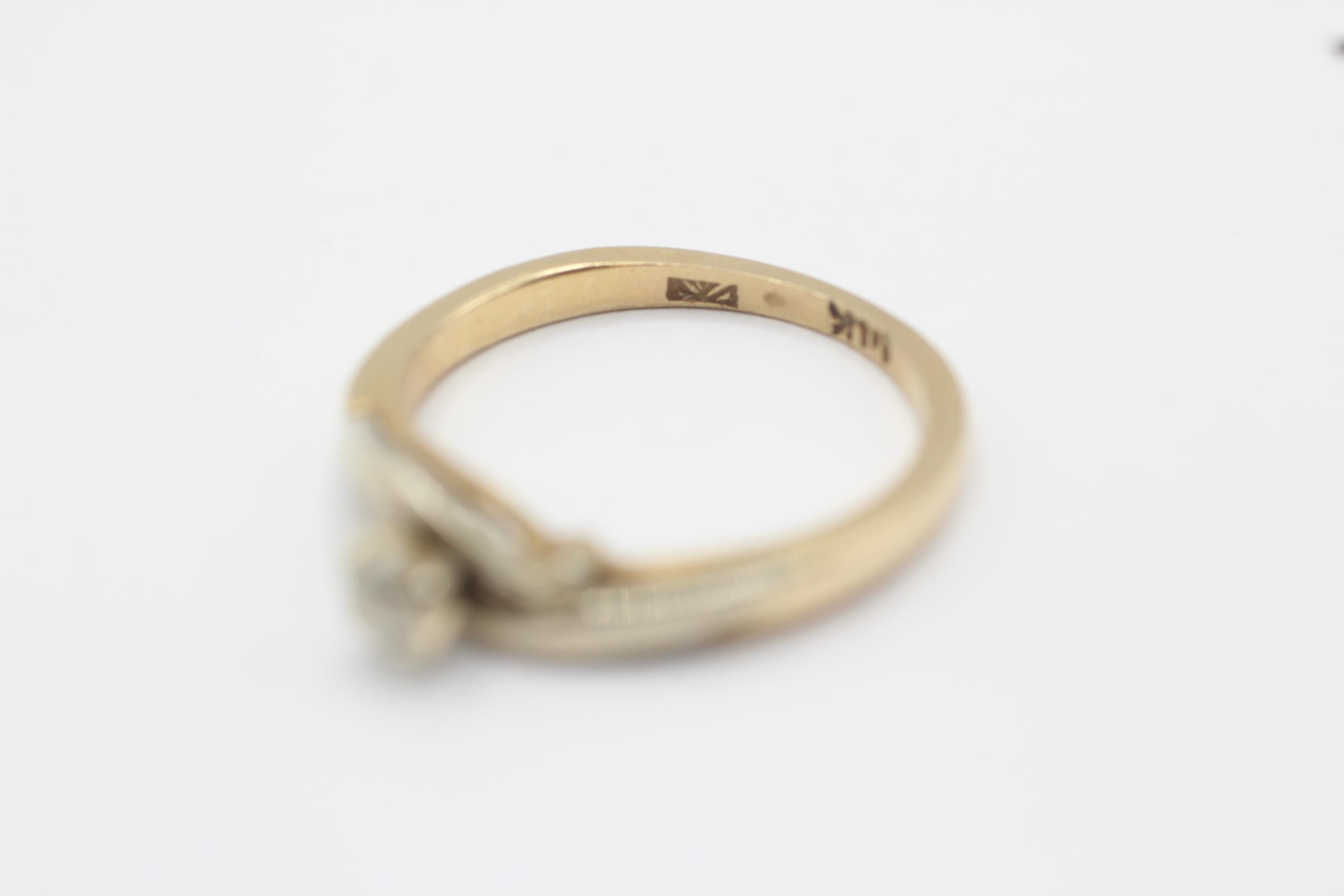 14ct gold round brilliant cut diamond single stone ring Size K 2.4 g - Image 5 of 5