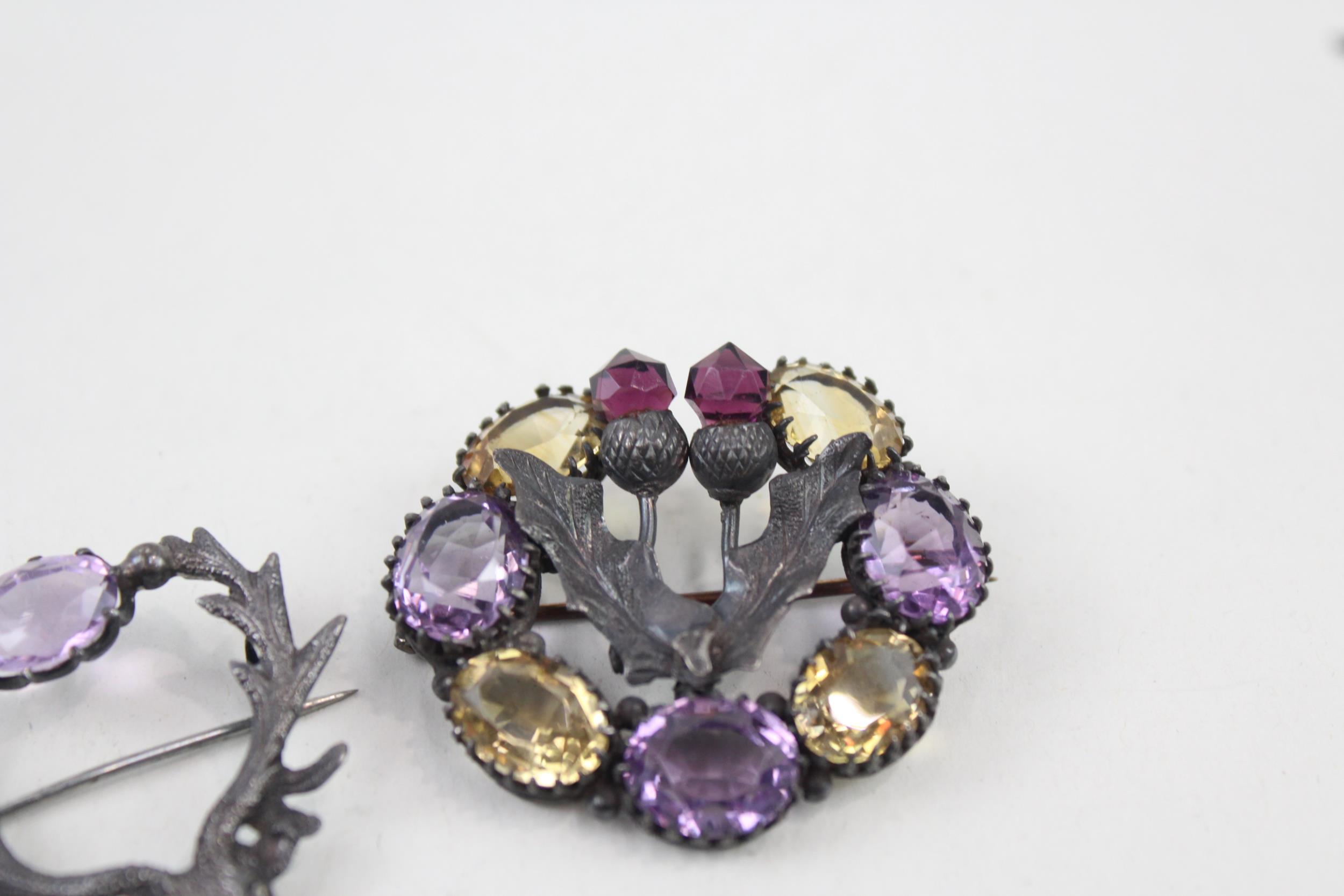 Two silver Scottish brooches with Amethyst & Citrine (17g) - Image 6 of 8