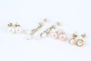 4 x 9ct gold cultured pearl earrings