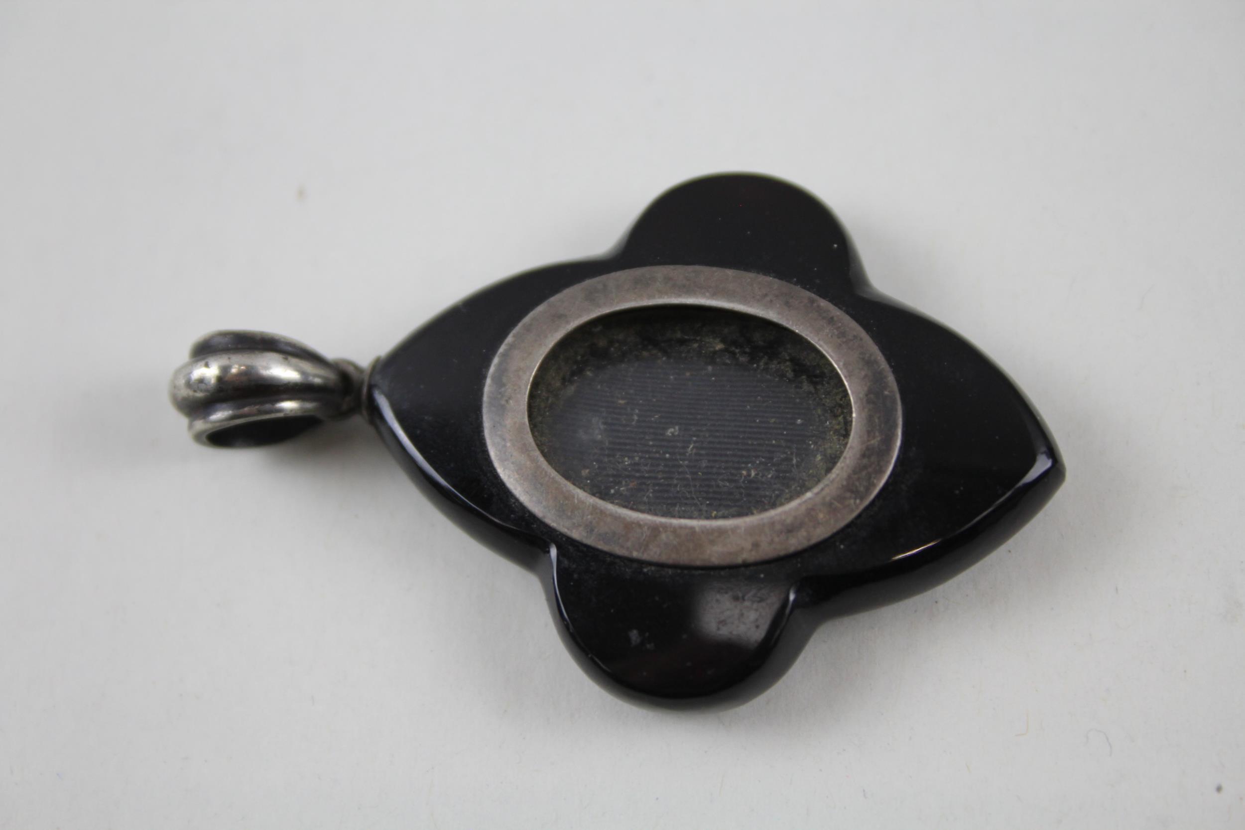 Silver antique mourning locket pendant (20g) - Image 4 of 5