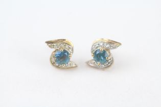 9ct gold diamond & topaz cluster stud earrings 2 g