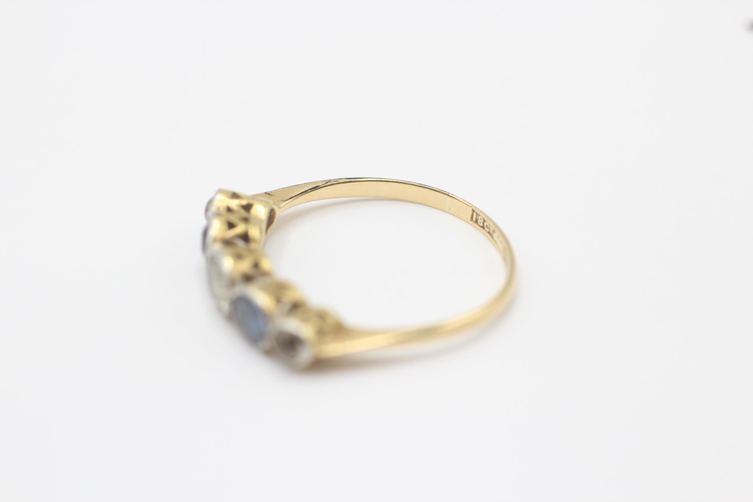 18ct gold & platinum sapphire & white gemstone five stone ring Size N 2.2 g - Image 2 of 6