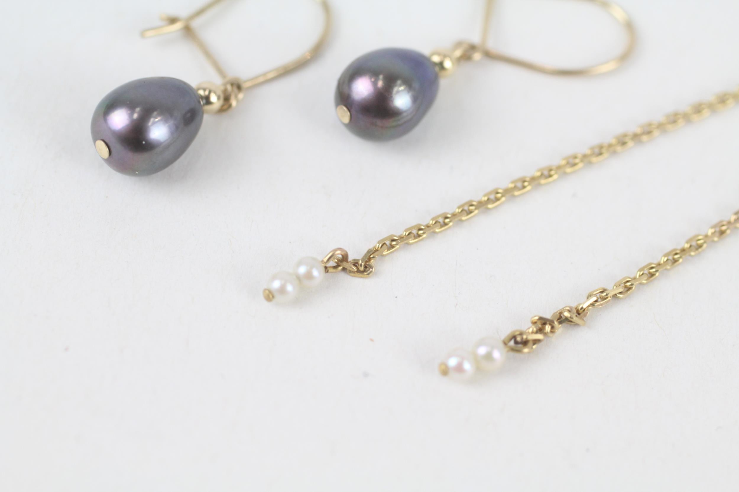 2 x 9ct gold cultured pearl drop earrings - Image 4 of 6