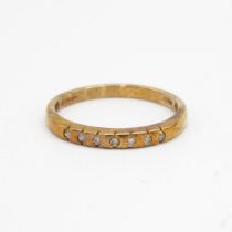9ct gold diamond half eternity ring Size R 2 g