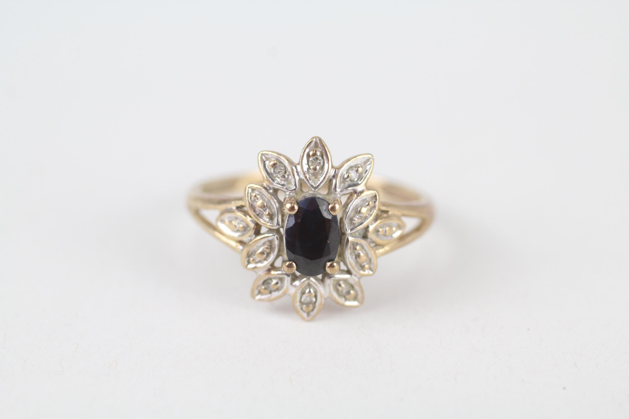 9ct gold diamond & sapphire floral cluster ring Size N 2 g - Image 2 of 5