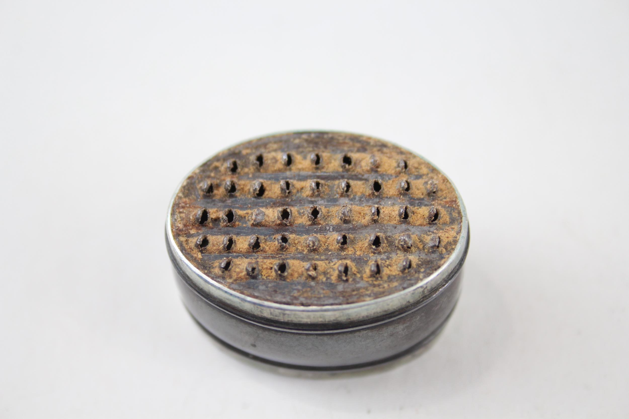 Antique George III 1802 Birmingham Sterling Silver Nutmeg Grater (12g) - Maker - Unidentifiable - Image 4 of 5
