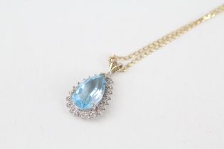 9ct gold diamond & topaz pear shaped cluster pendant necklace 3.8 g