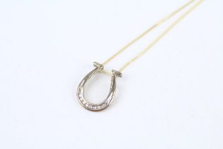 9ct gold diamond horseshoe pendant necklace 1.6 g