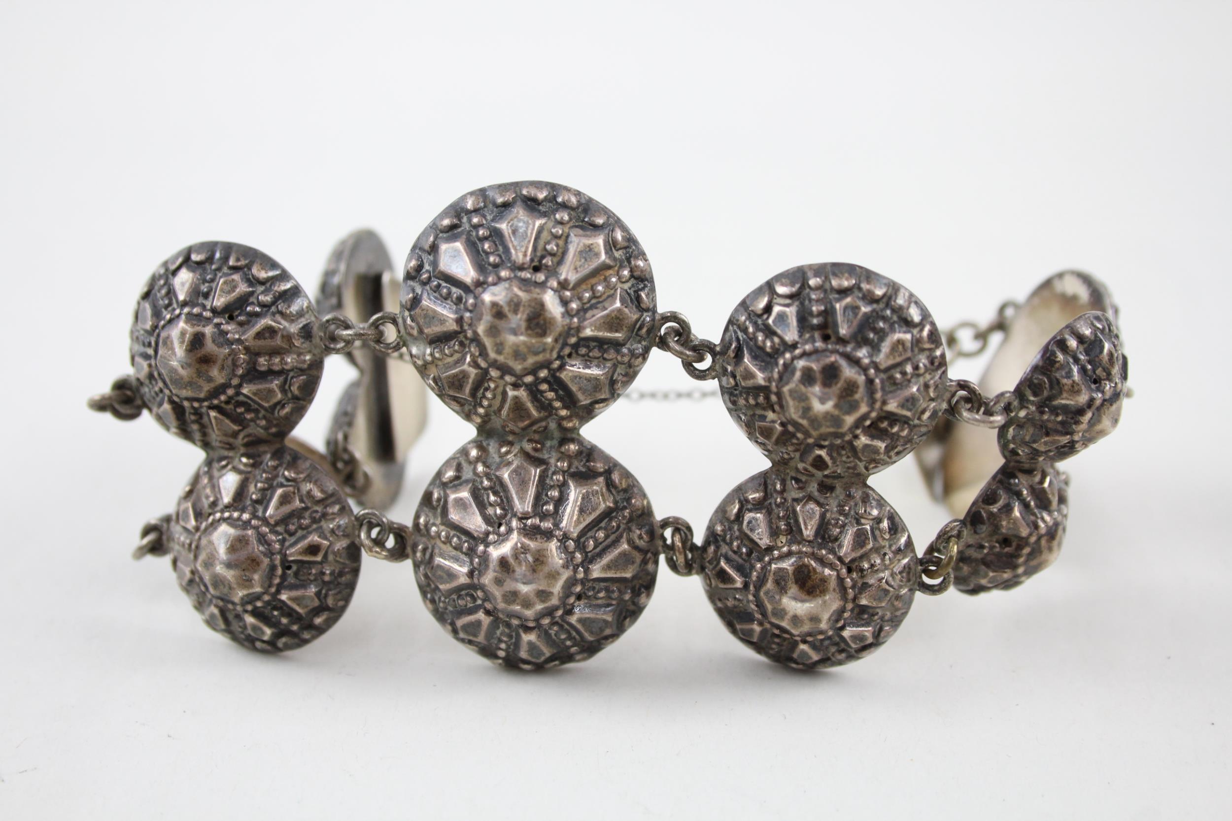Silver Etruscan revival bracelet (41g)
